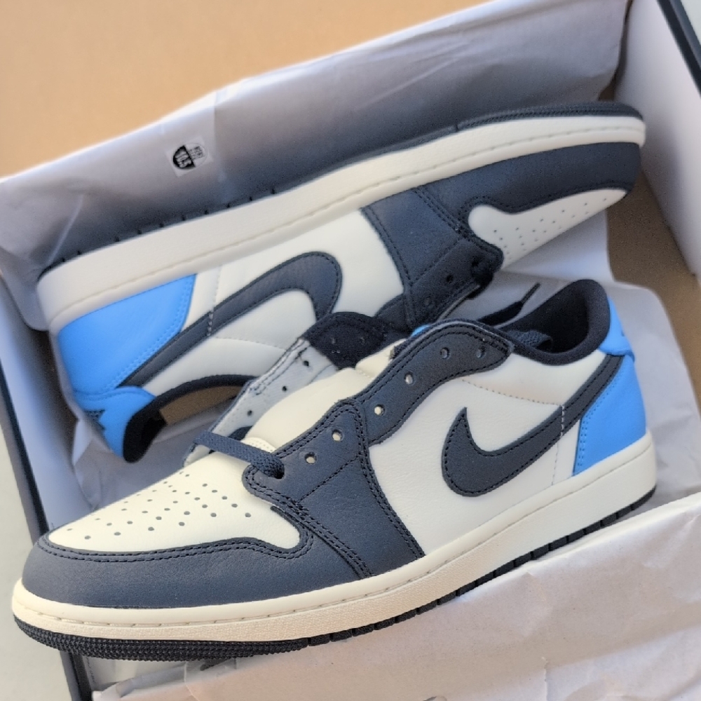 Nike Air Jordan 1 Retro Low OG - Obsidian - Men's Size 10.5 ( CZ0790-400 )